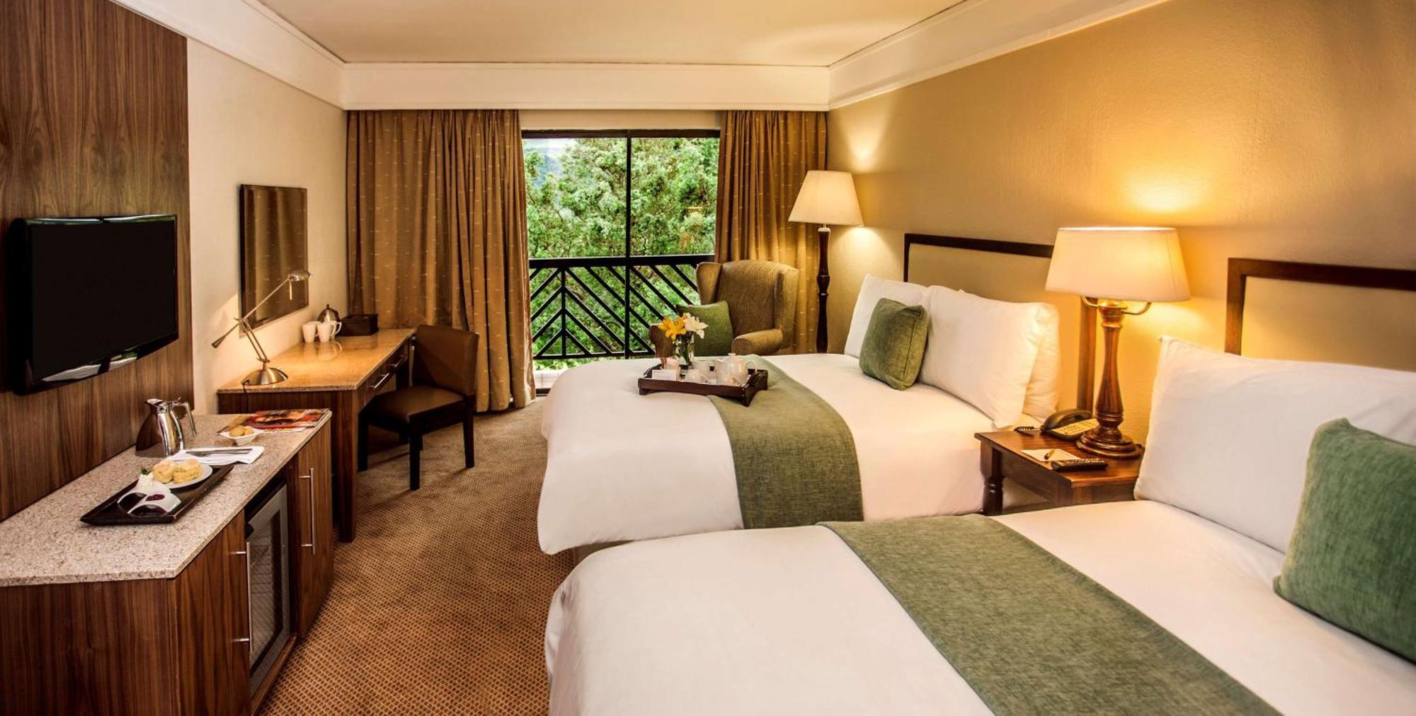 Drakensberg Sun Resort Cathkin Park Экстерьер фото
