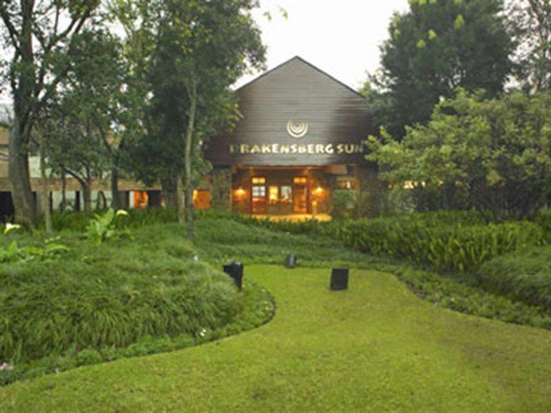 Drakensberg Sun Resort Cathkin Park Экстерьер фото